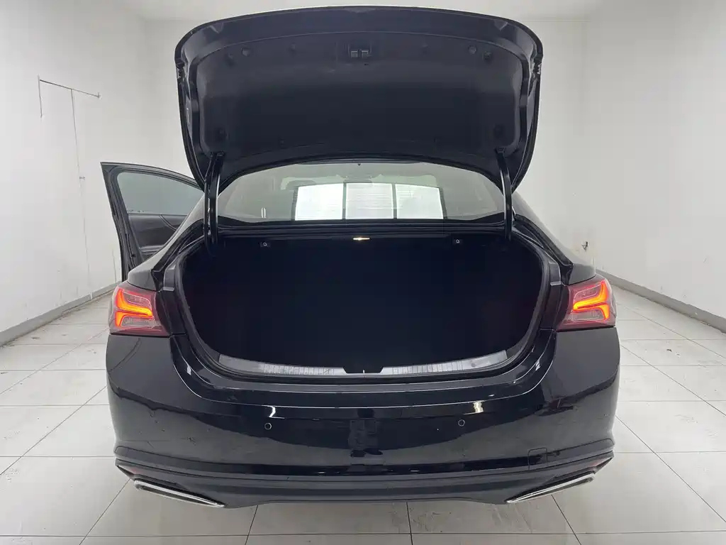 CHEVROLET MALIBU XL 2020