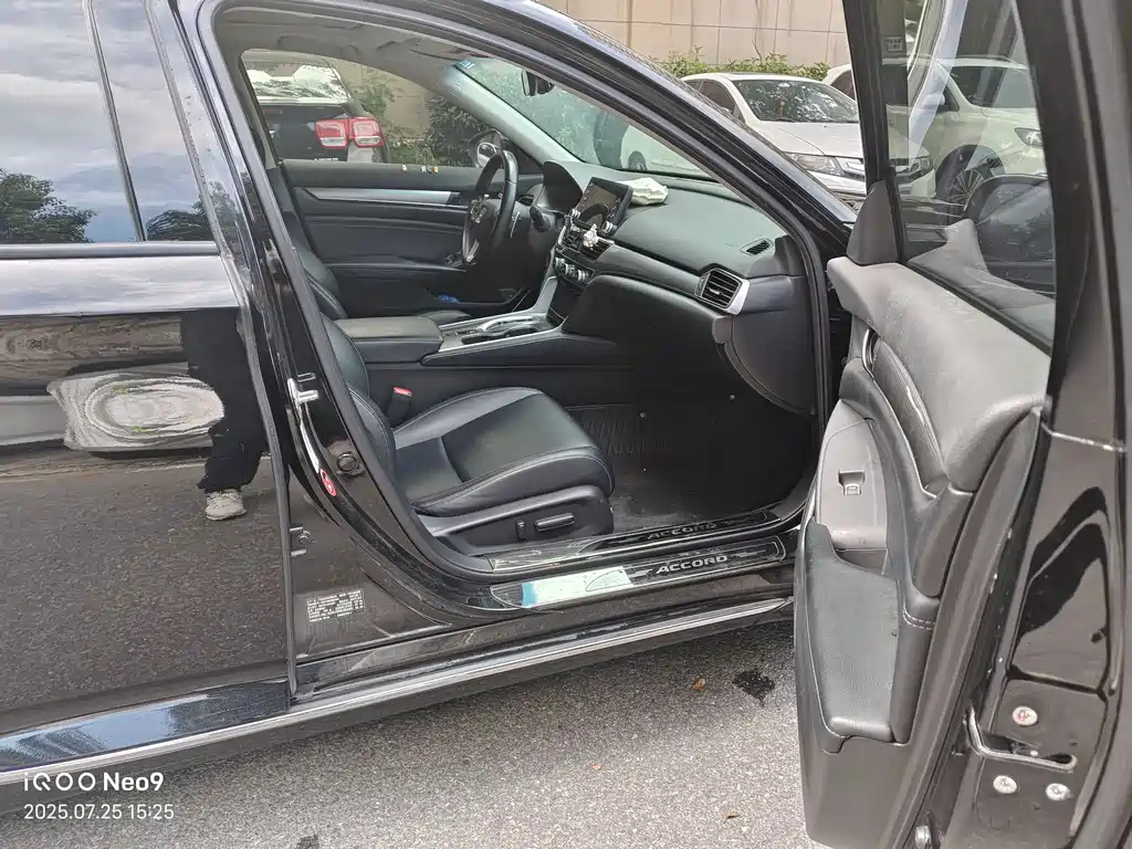 HONDA ACCORD 2018