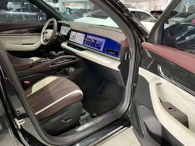 GEELY AUTO MONJARO 2021