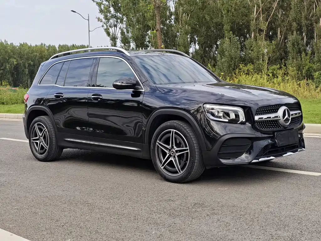 MERCEDES BENZ GLB 2022