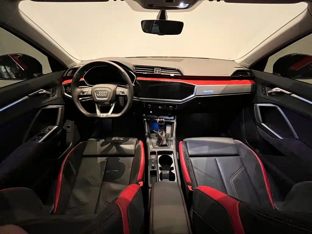 AUDI Q3 SPORTBACK 2021