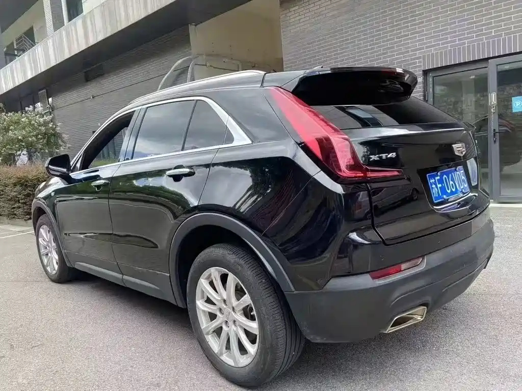 CADILLAC XT4 2018