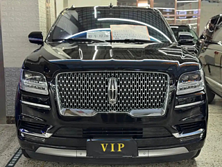 LINCOLN NAVIGATOR  2019