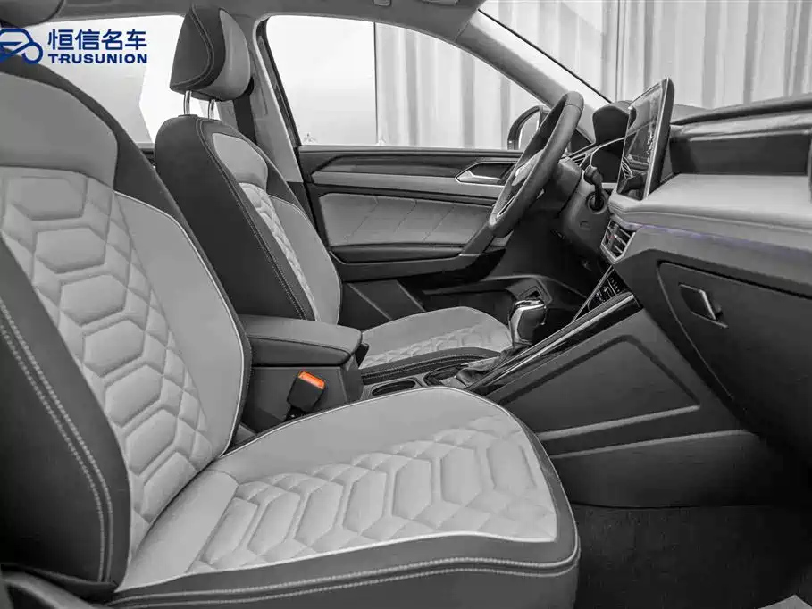 VOLKSWAGEN TAYRON 2025