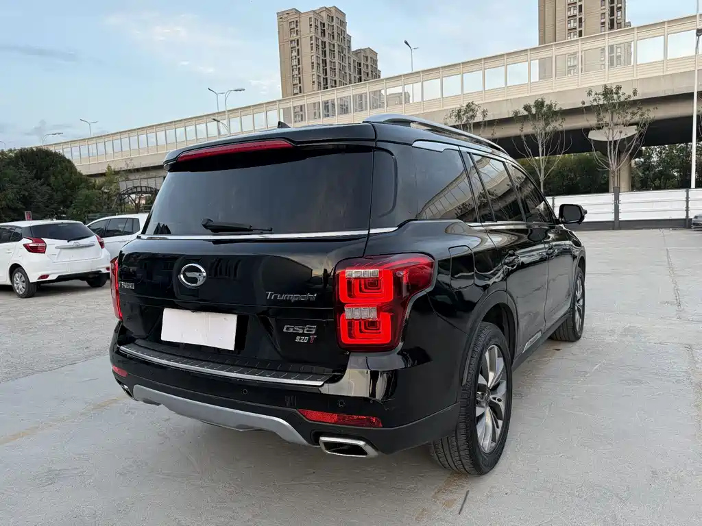 TRUMPCHI GS8 2017