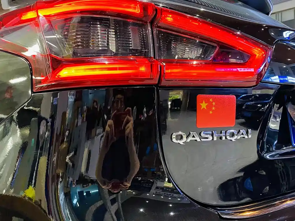 NISSAN QASHQAI 2019
