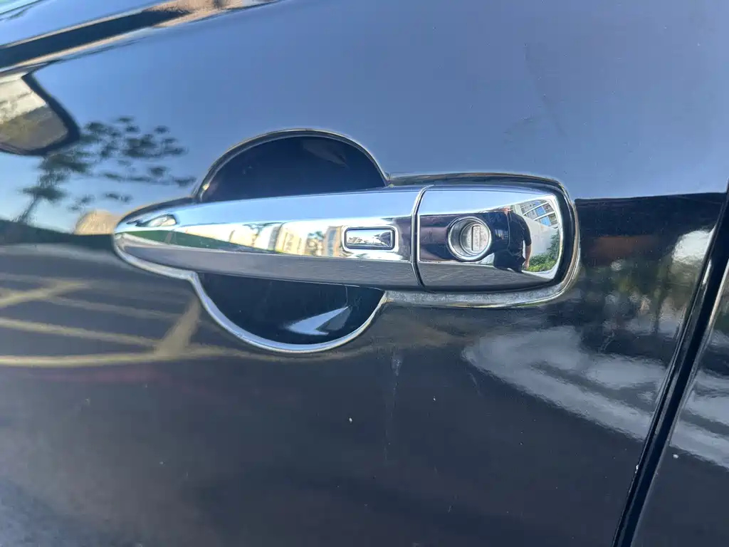 NISSAN TEANA 2019