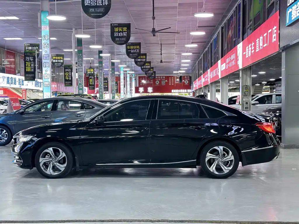 HONDA ACCORD 2019