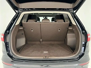 VOLKSWAGEN VILORAN 2024 YEAR 380TSI EDITION 2024