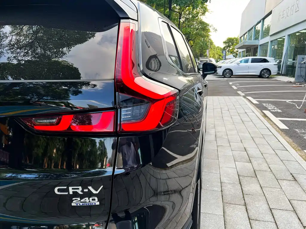 HONDA CR-V 2024