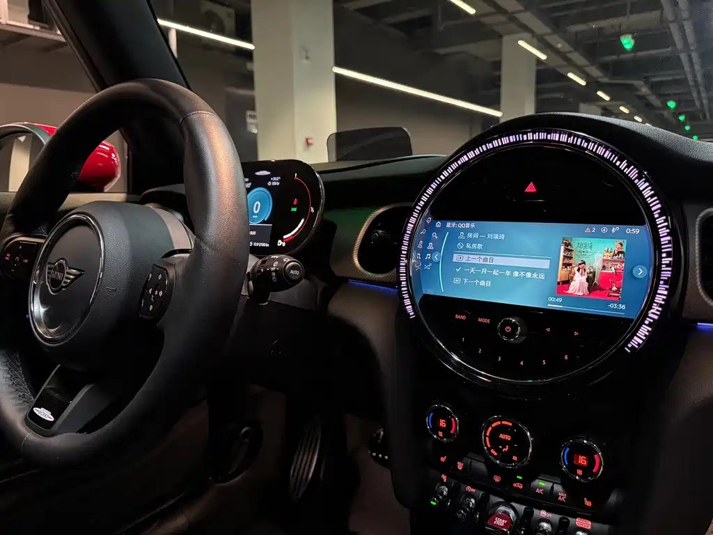 MINI JCW 2022