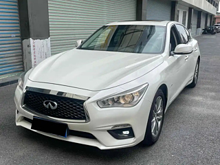 Заказать INFINITI Q50L