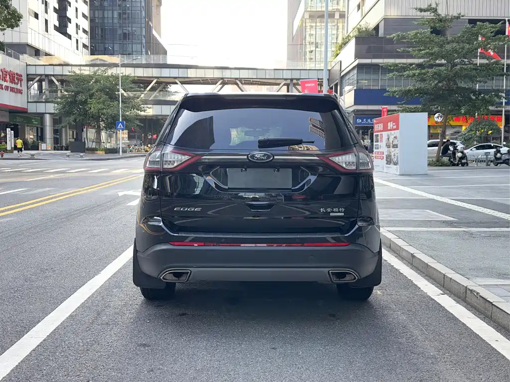 FORD EDGE 2017