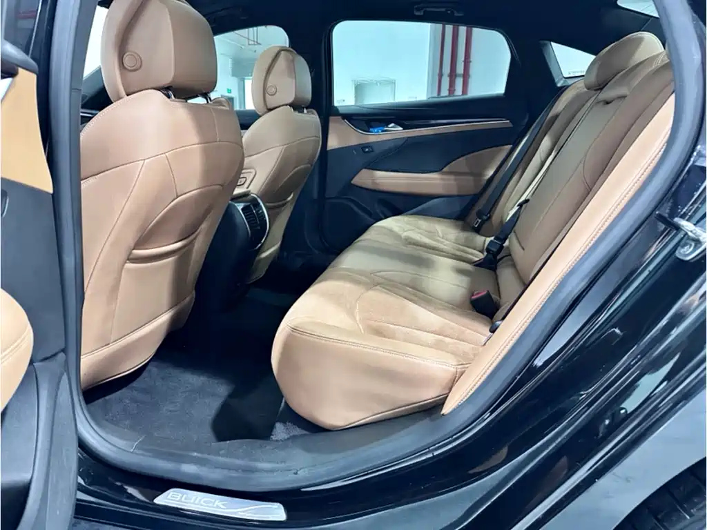 BUICK LACROSSE 2017