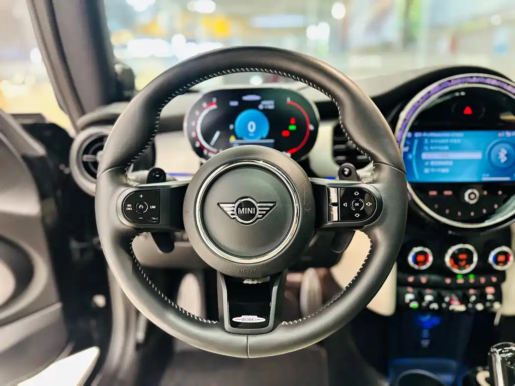 MINI JCW 2022