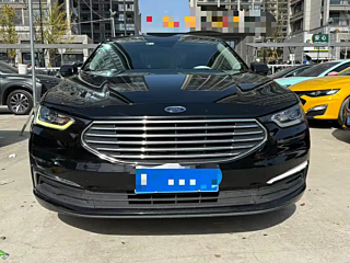 FORD TAURUS 2020