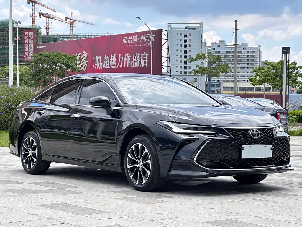 TOYOTA AVALON 2023