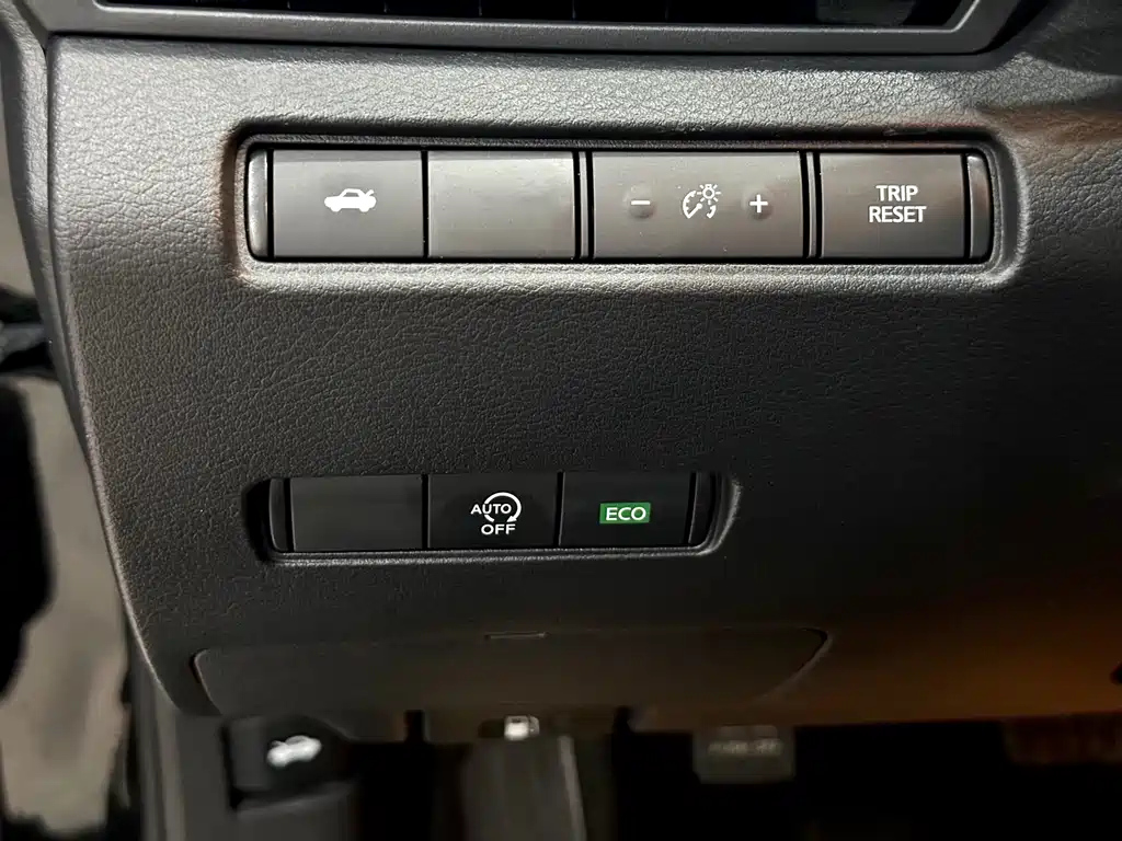 NISSAN TEANA 2019