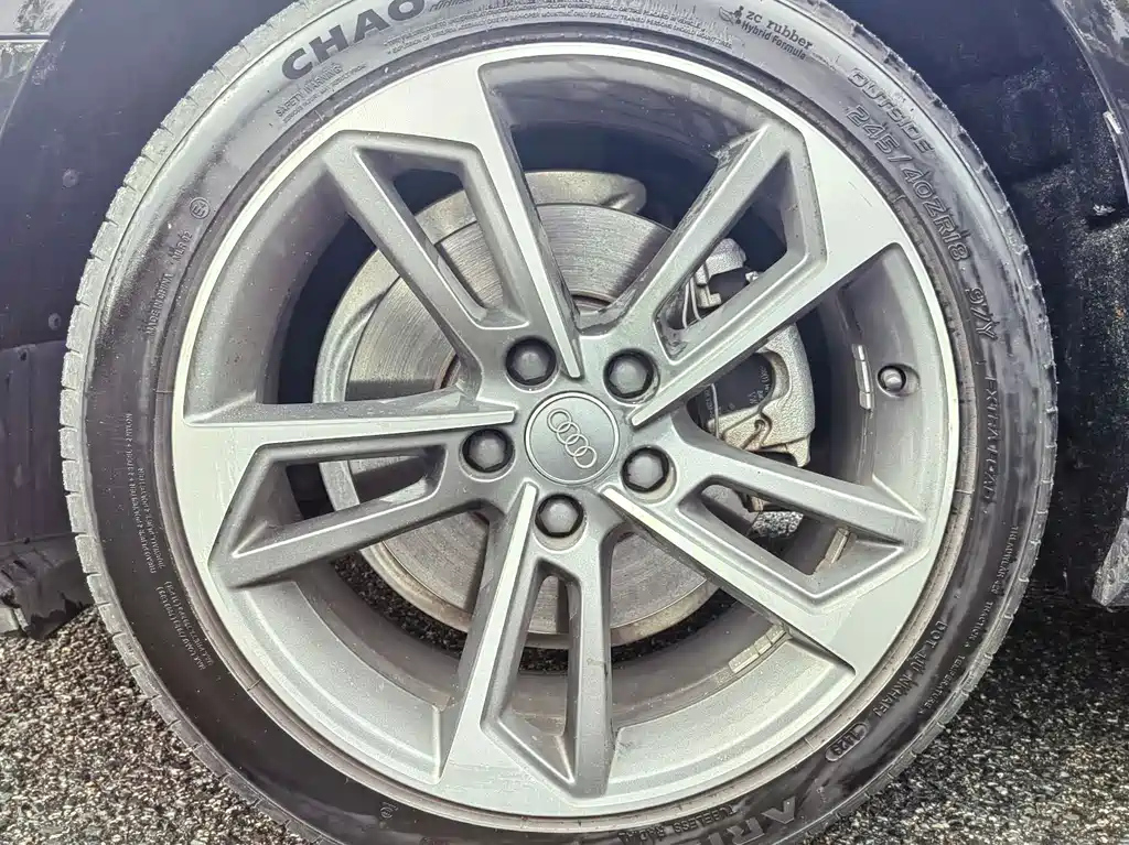 AUDI A4L 2017