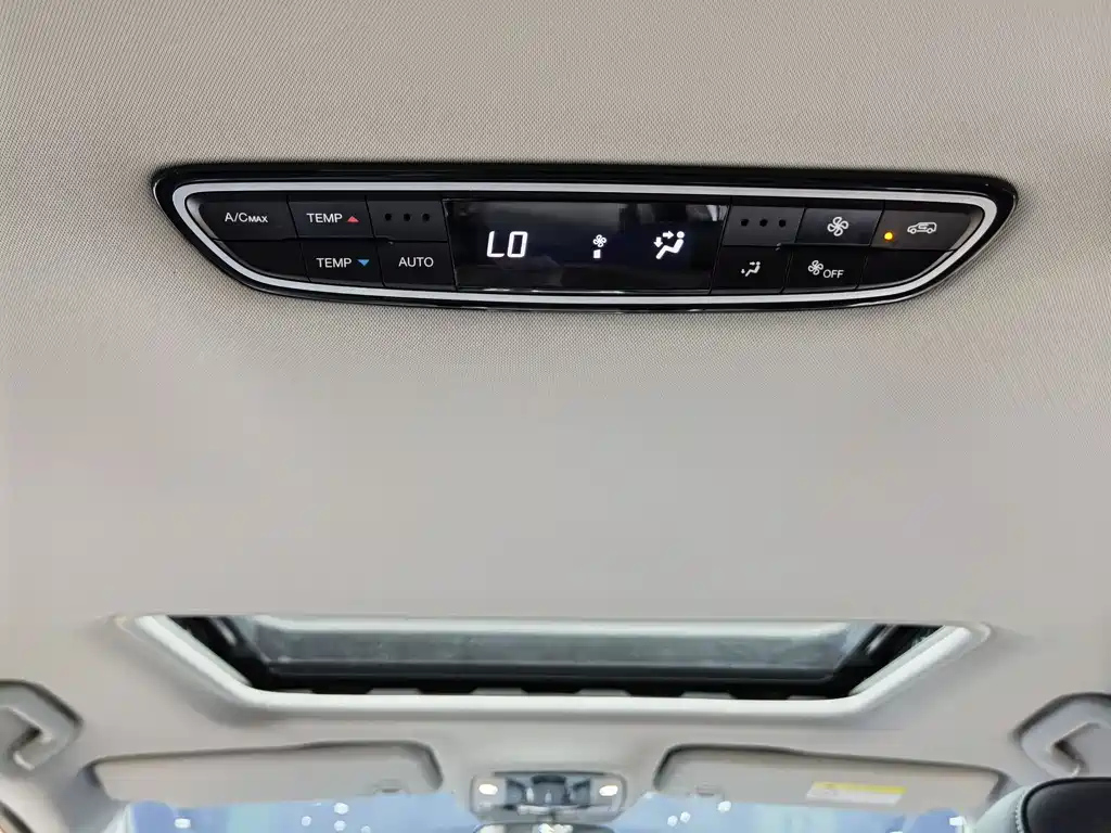 TRUMPCHI M8 2021