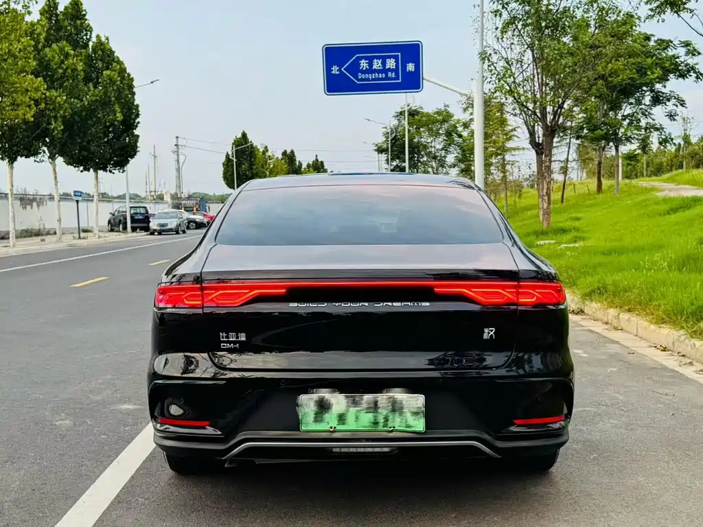 BYD HAN 2024