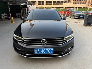 VOLKSWAGEN MAGOTAN 2021