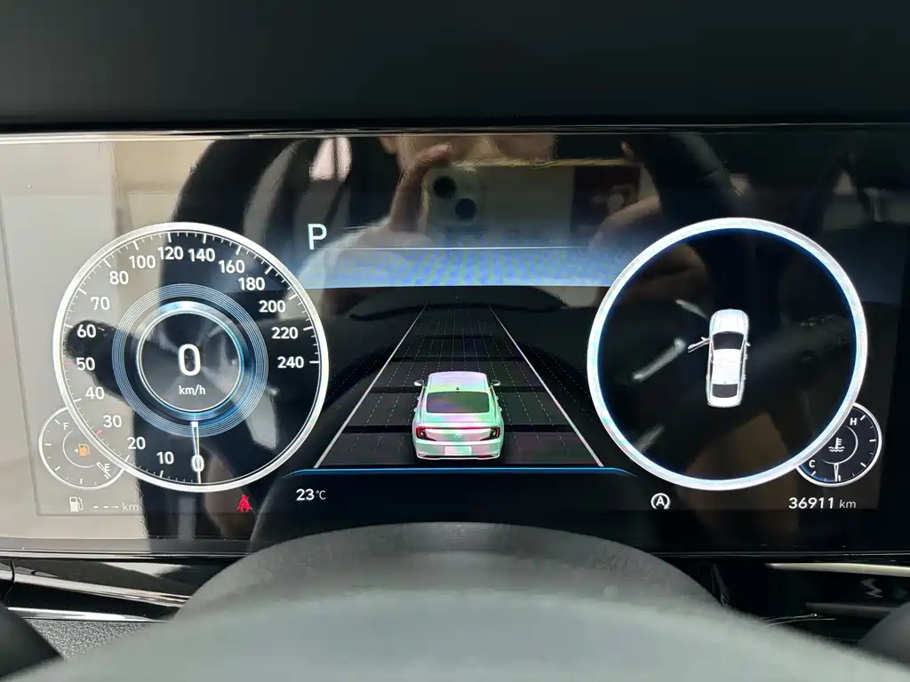 HYUNDAI MISTRA 2021