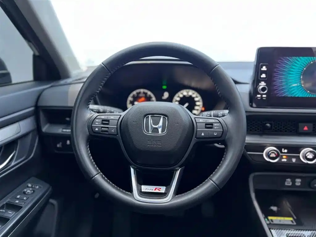 HONDA CR-V 2023