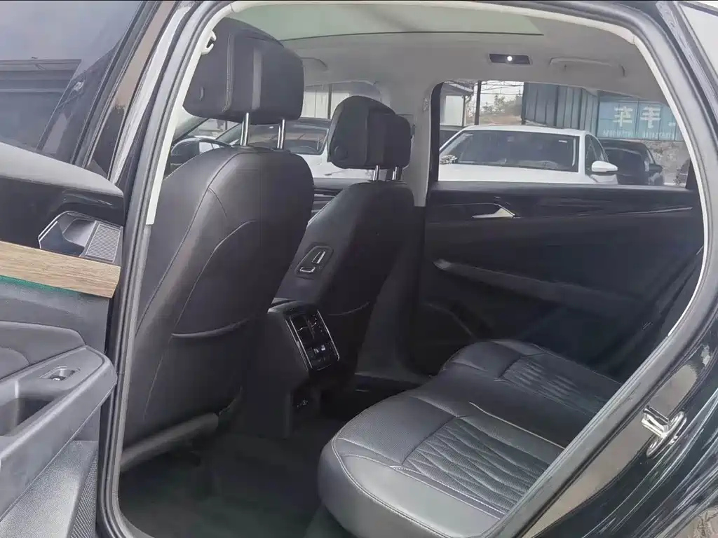 VOLKSWAGEN PASSAT 2020