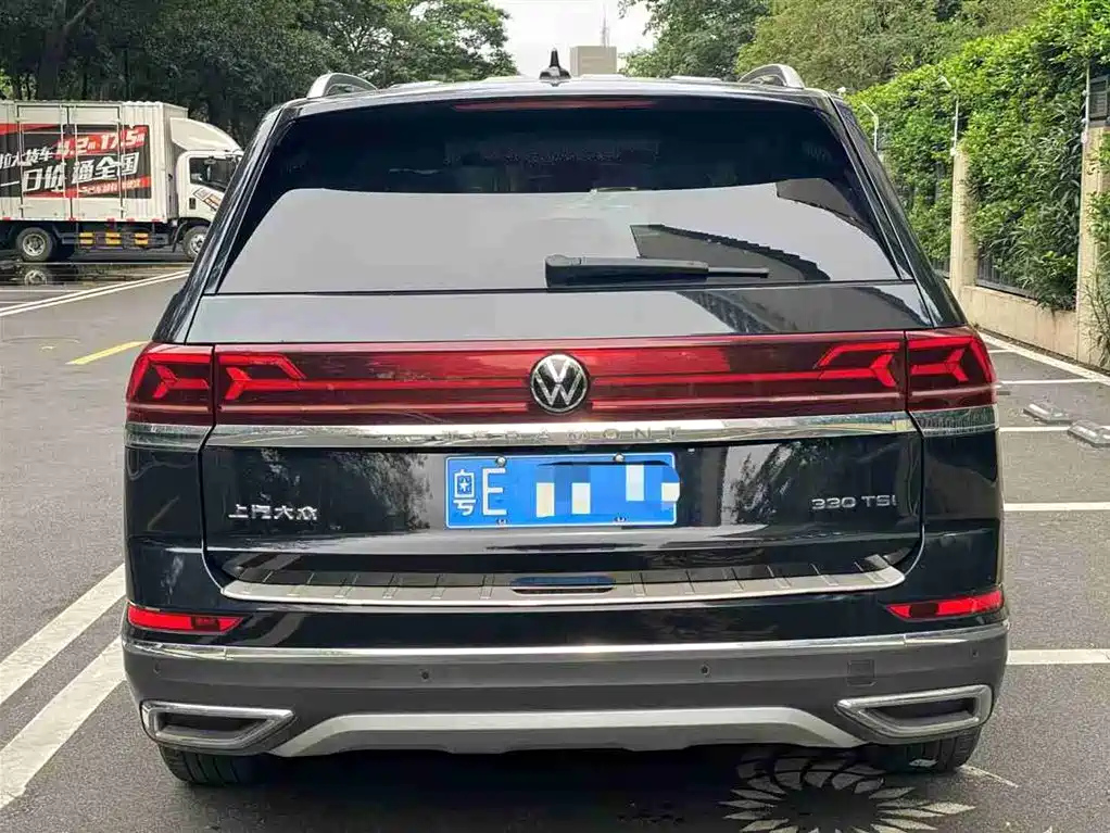 VOLKSWAGEN TOURAN 2021