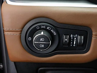JEEP BIG &#25351;&#25381;&#23448;  2022 YEAR 2.0T 2WD DELUXE EDITION 2022
