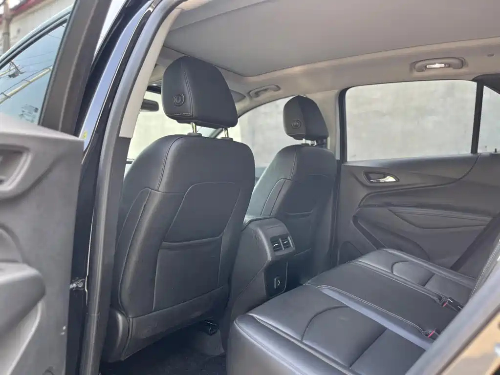 CHEVROLET EXPLORER 2020