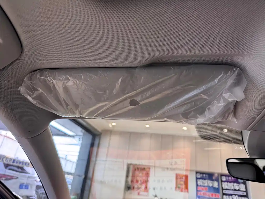 VOLKSWAGEN MAGOTAN 2025