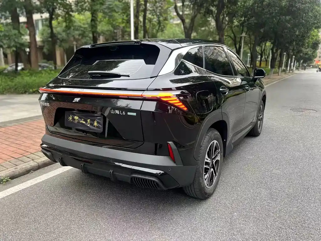 JETOUR SHANHAI L6 2024