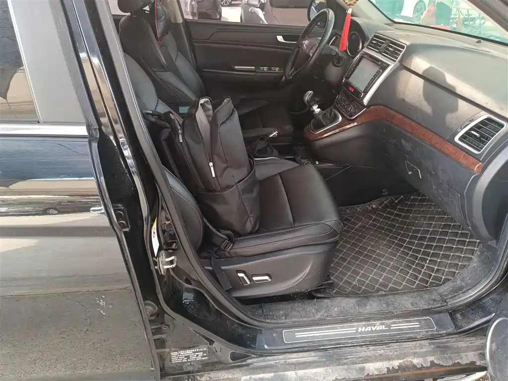 HAVAL H6 2015