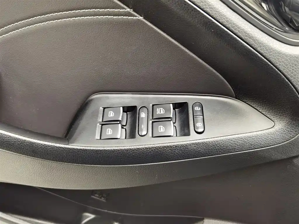 DONGFENG SCENERY 580 2018