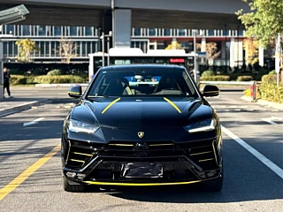 Заказать LAMBORGHINI URUS