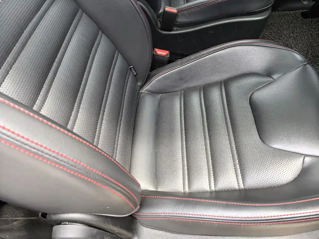DONGFENG FORTHING SX6 2019