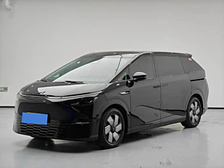 XPENG MOTORS X9  2024 YEAR 610 RANGE PRO 2024