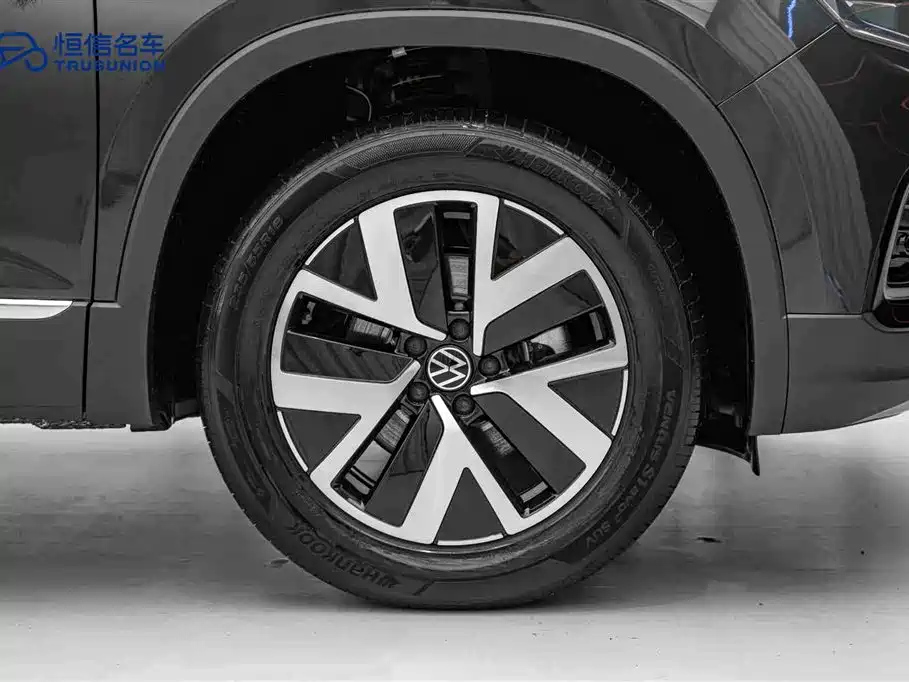 VOLKSWAGEN TAYRON 2025