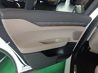 NIO ES8  2023 YEAR 75KWH 2023