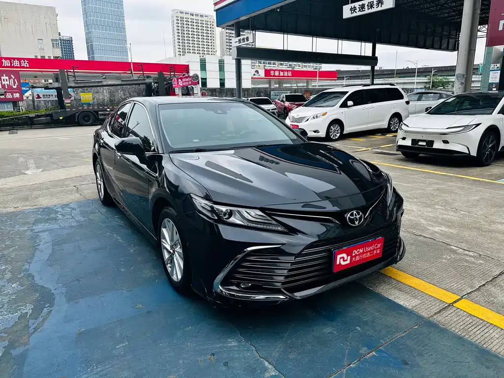 TOYOTA CAMRY 2022