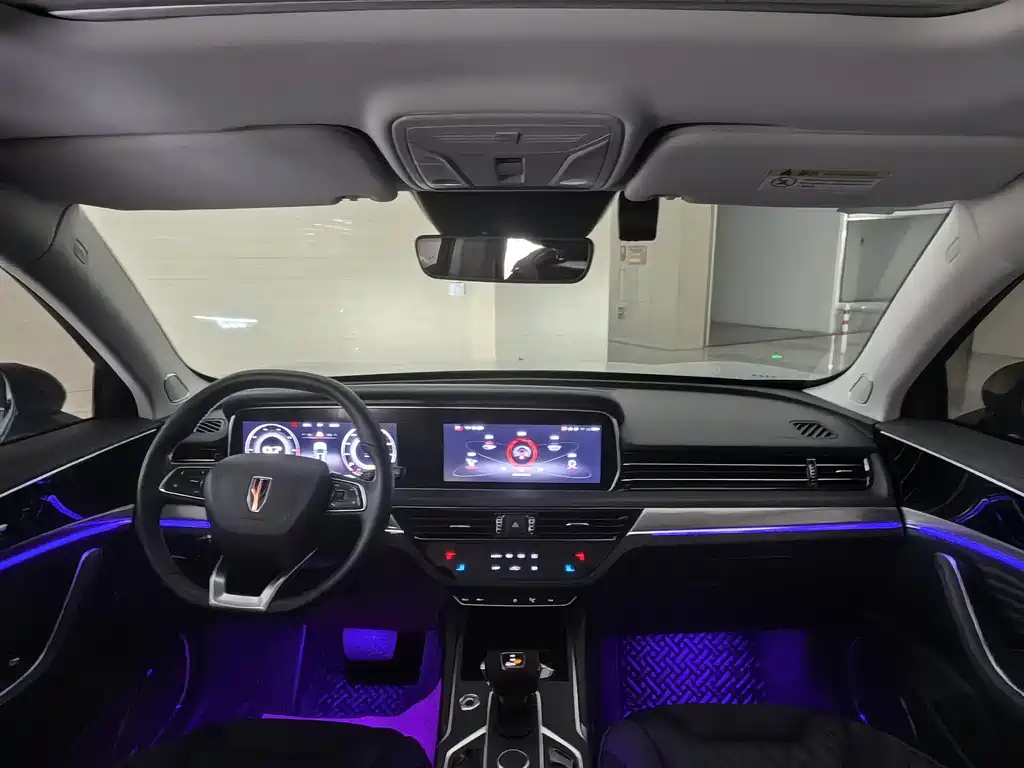 HONGQI HS5 2023