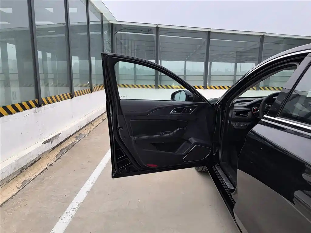 HONGQI H5 2020