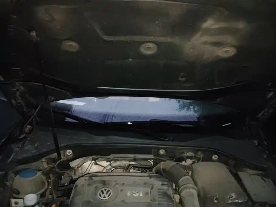 VOLKSWAGEN PASSAT 2017