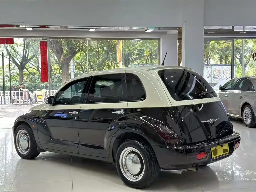 CHRYSLER PT 漫步者 2010