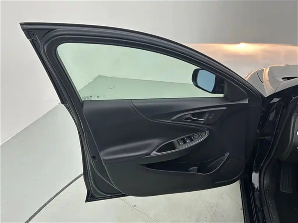 CHEVROLET MALIBU XL 2020