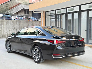 LEXUS ES  2022 YEAR 300H EXCELLENCE 2022