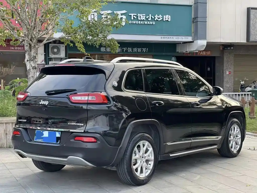 JEEP CHEROKEE 2016