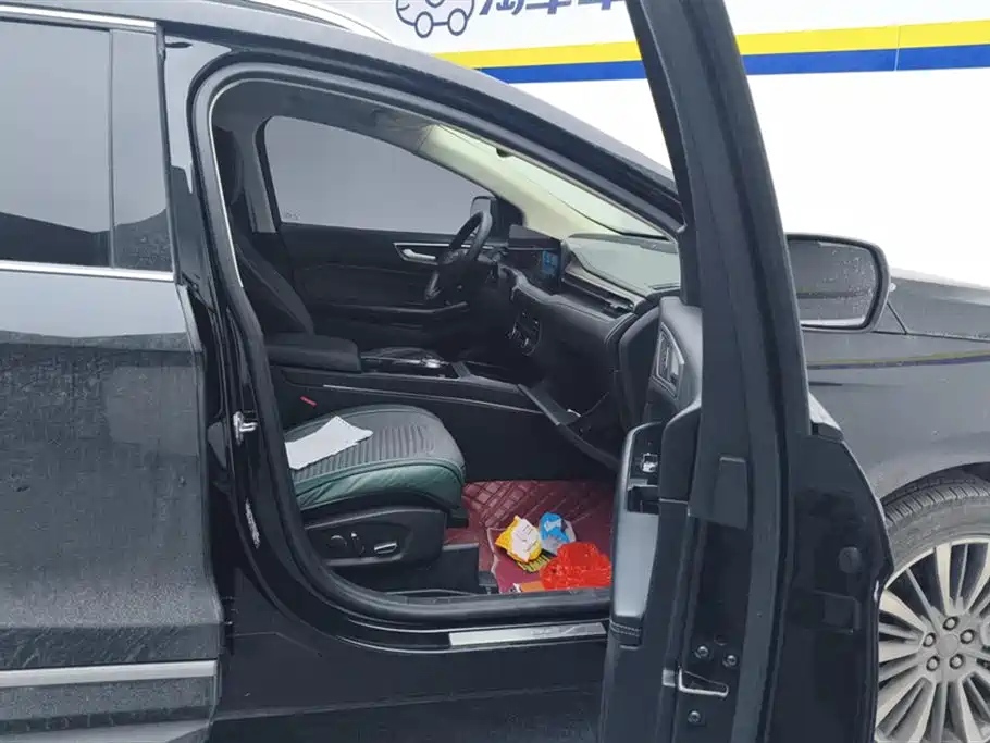 FORD EDGE 2021